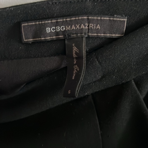 BCBG maxazria black mini skirt - Picture 4 of 4